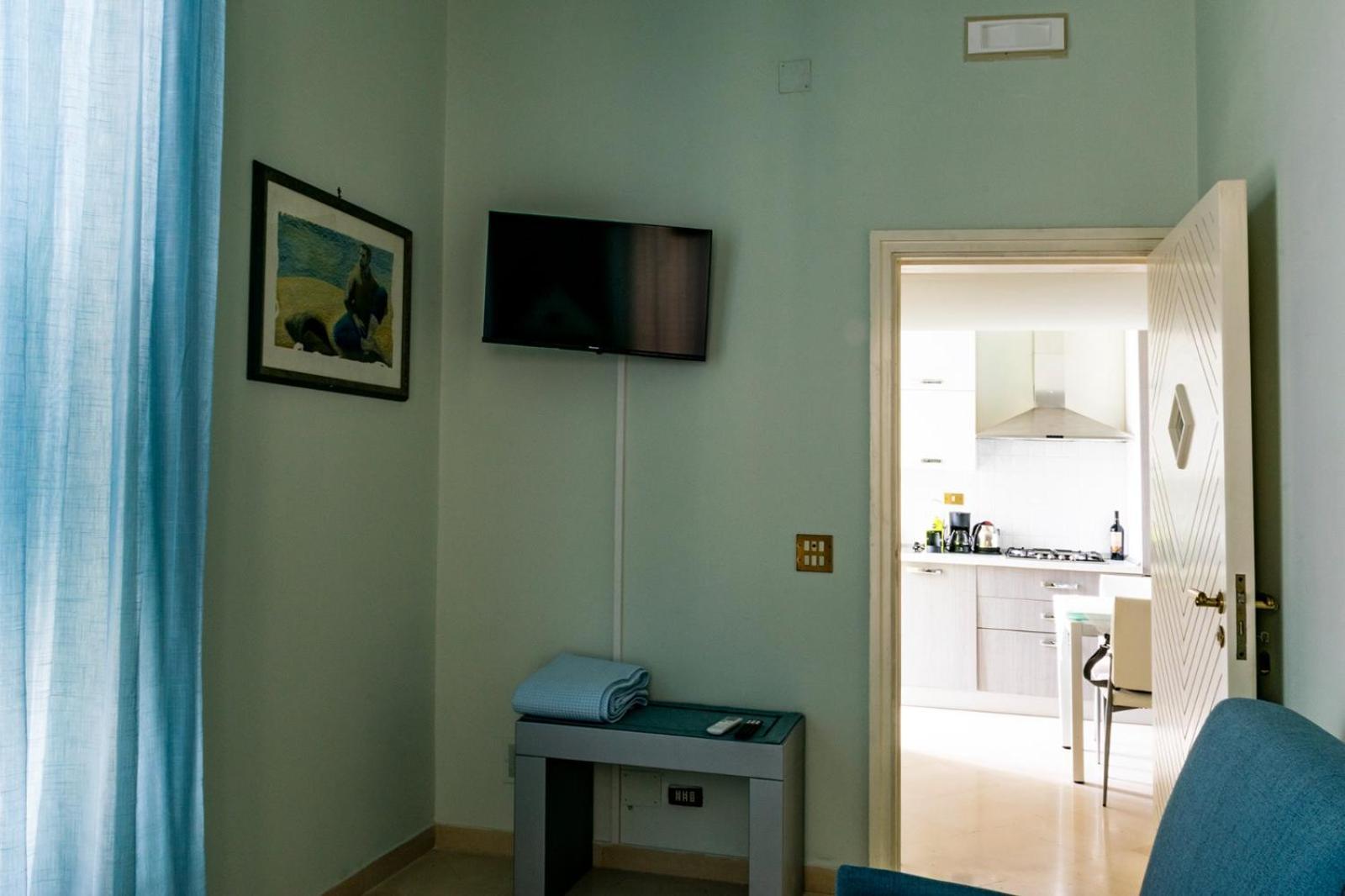 Palazzo Vaaz Apartment Мола ди Бари Екстериор снимка
