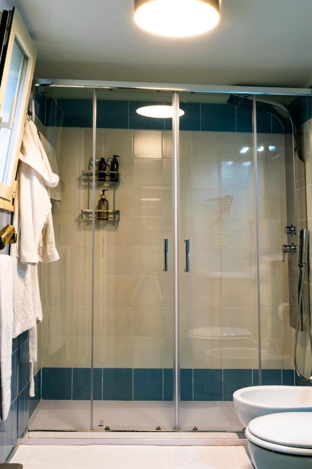Palazzo Vaaz Apartment Мола ди Бари Екстериор снимка
